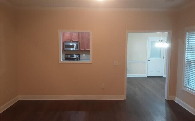 Building Photo - 2532 Lois Ct