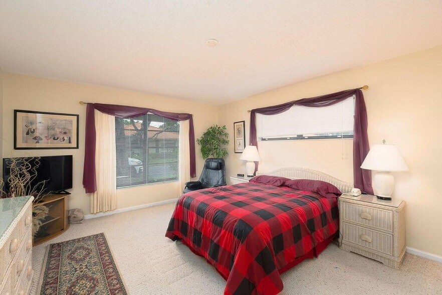 Building Photo - 4600 Wildwood Tree Ln