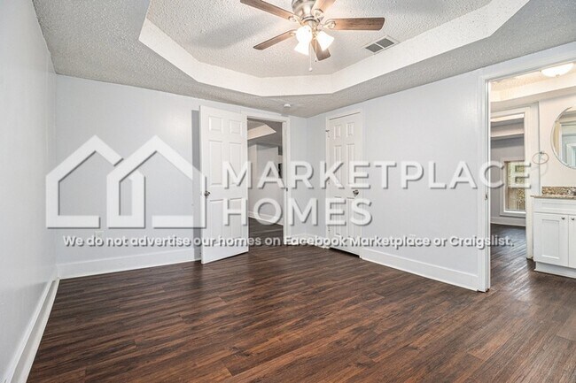 Building Photo - 3676 Ale Cir