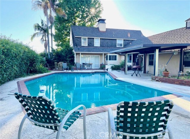 Building Photo - 728 Hunter Dr