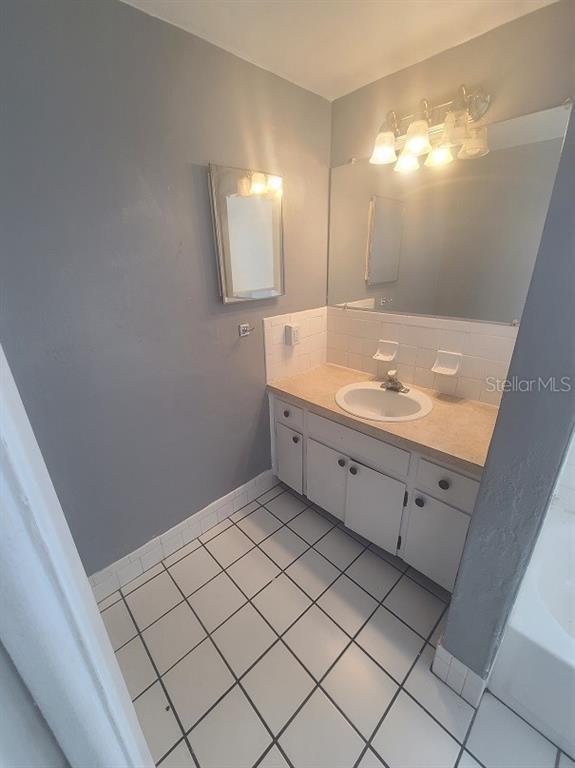 Building Photo - 5109 Tilson Dr