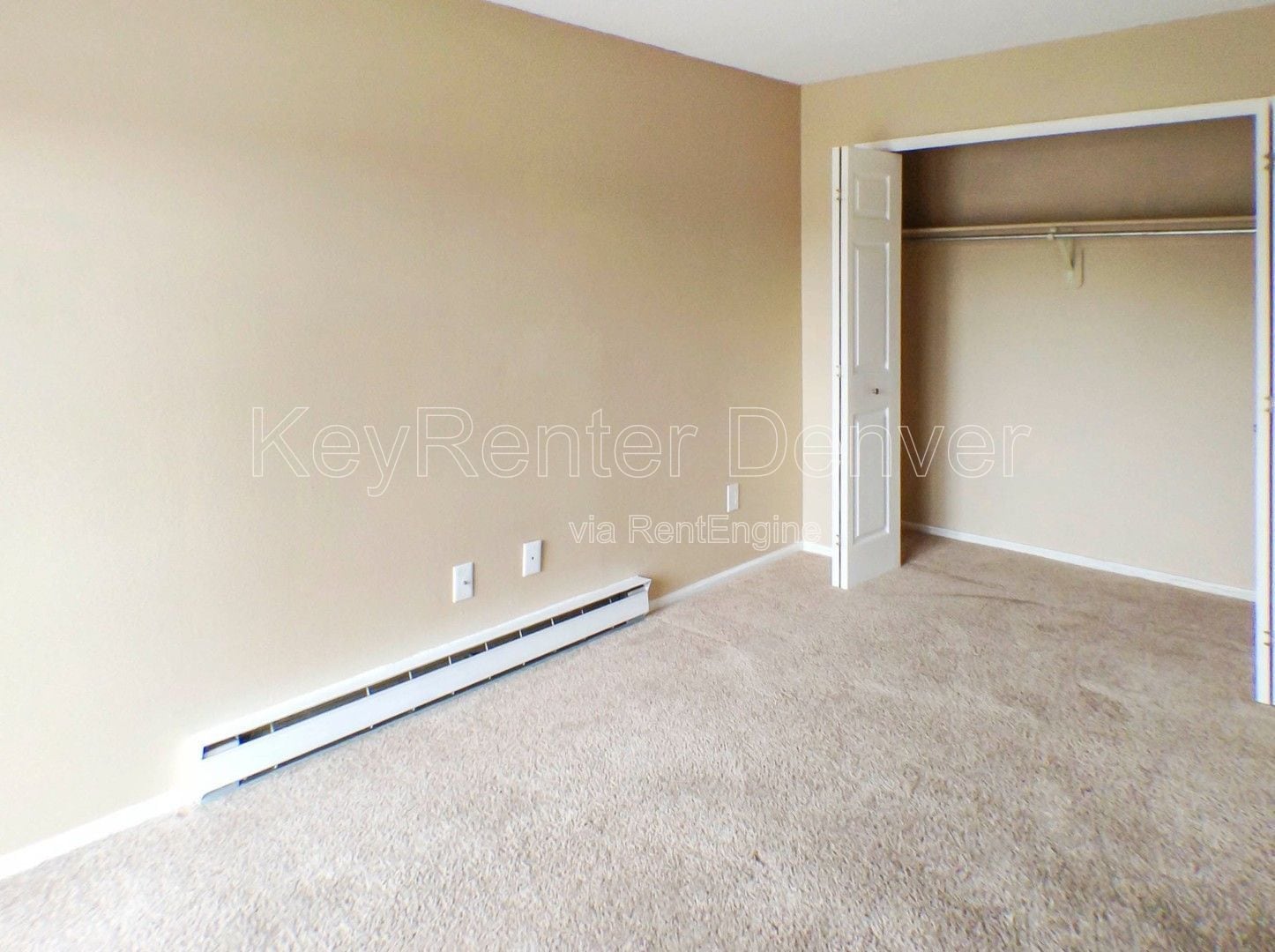 Building Photo - 5873 S Prince St