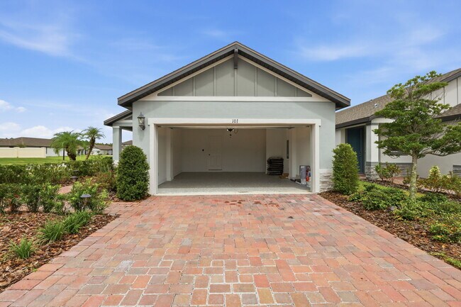 Building Photo - 101 Pitching Wedge Dr