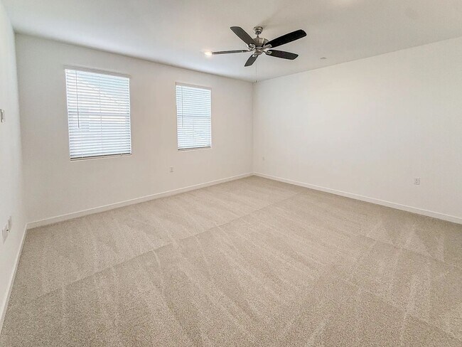 Building Photo - 12541 Camino Glorieta