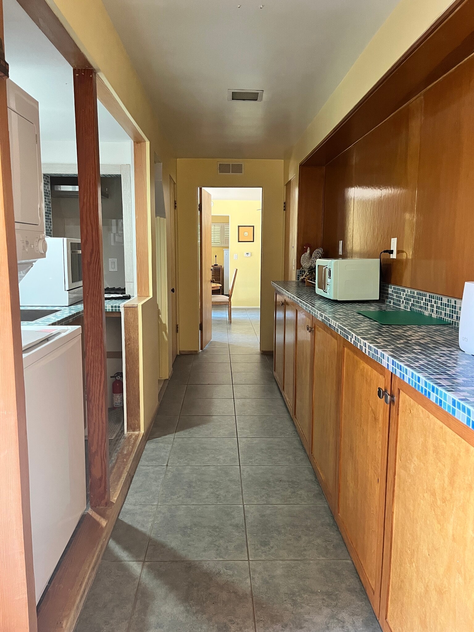 Galley Kitchen - 415 S Rimpau Blvd