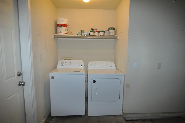 Building Photo - 4804 Glen Echo Dr