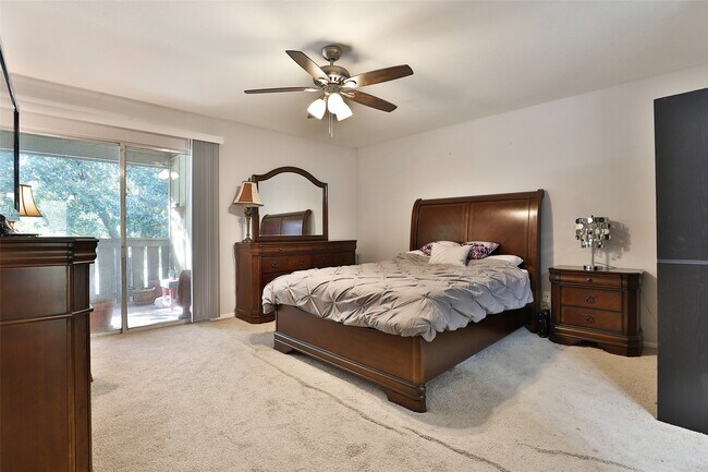 Building Photo - 5005 Georgi Ln