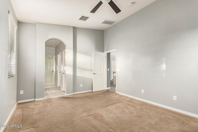 Building Photo - 743 E Constance Wy