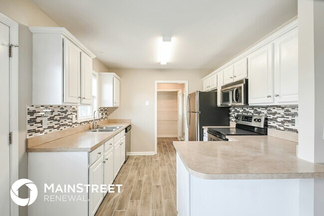 Building Photo - 60 Knottingham Ct