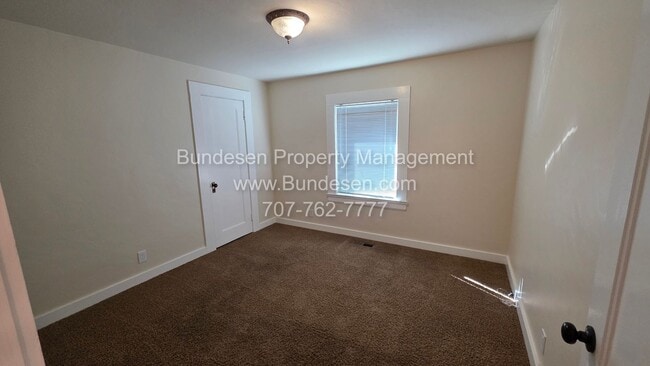 Building Photo - Charming Mid-Century Bungalow & Updated Cottage in the Heart of Downtown Sonoma ~340 Church Street