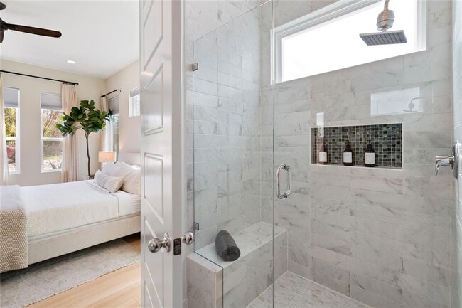 Building Photo - 1126 Linden St