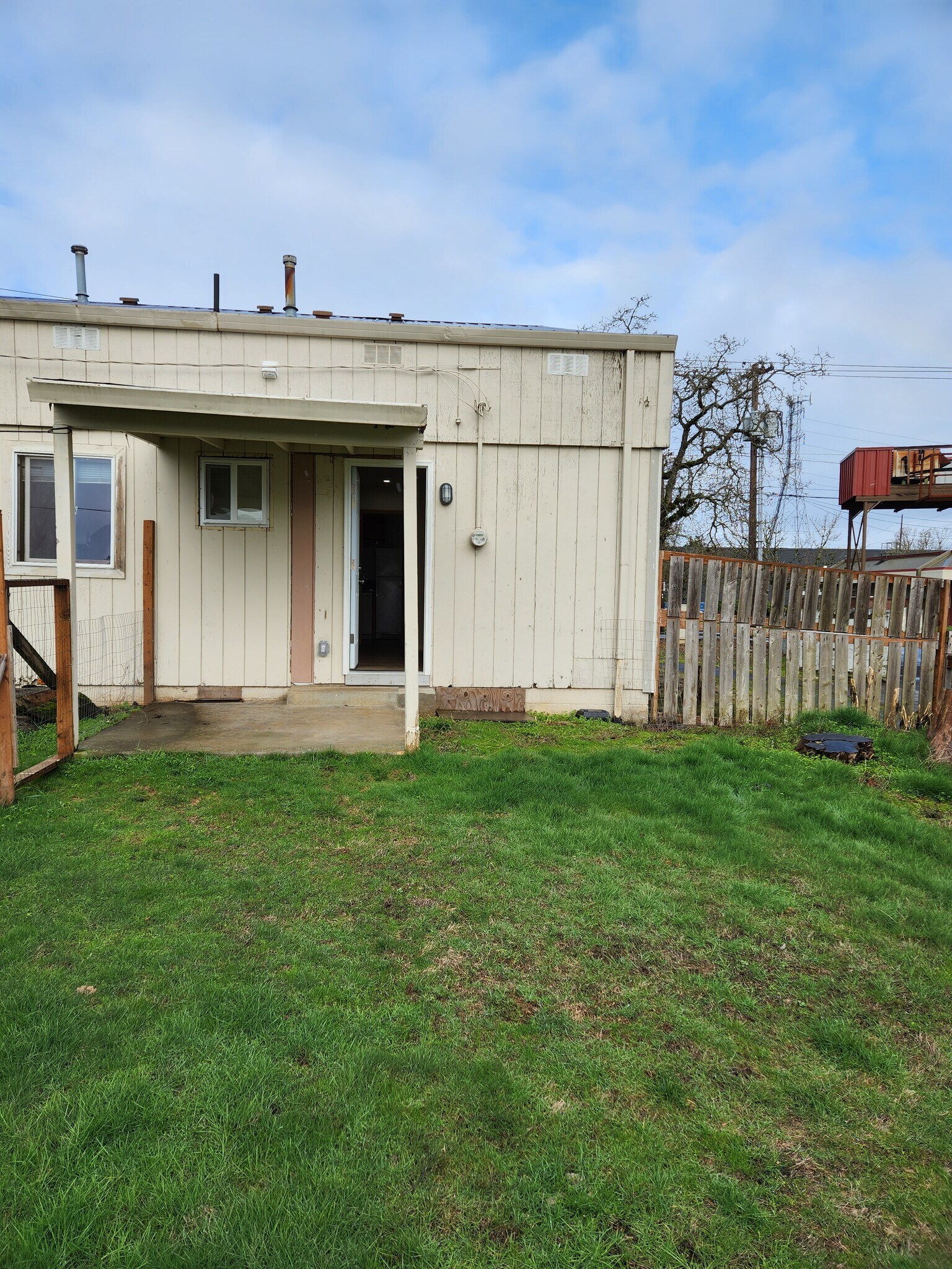 Building Photo - 13696 Gaffney Ln