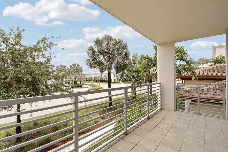 Building Photo - 5029 Grandiflora Rd