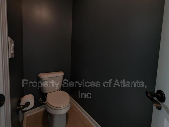 Building Photo - 261 Fenwick Cir