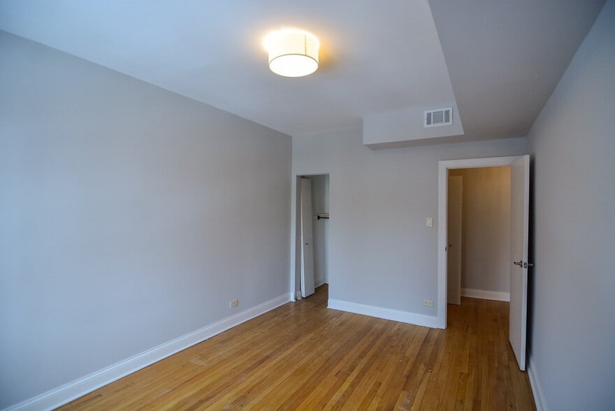 Building Photo - 2032 W Thomas St