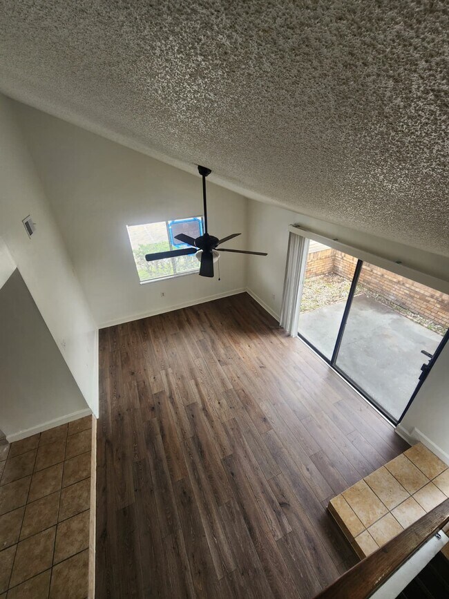 Building Photo - 3103 Rio Grande Trail