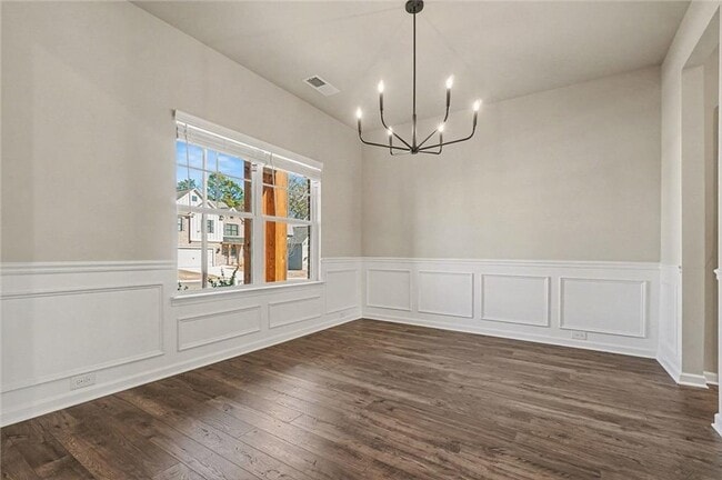 Building Photo - 377 Waterbluff Dr SW