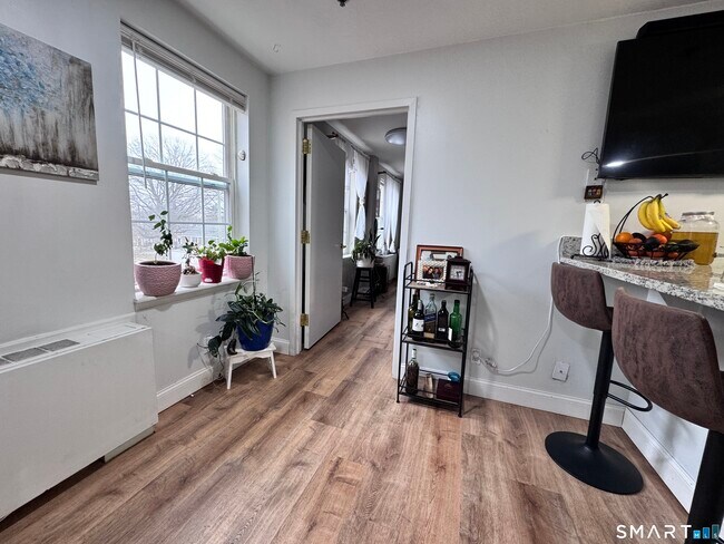 Building Photo - 59 Courtland Ave