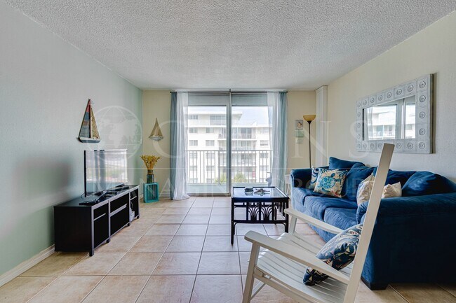 Building Photo - 2727 N Atlantic Ave