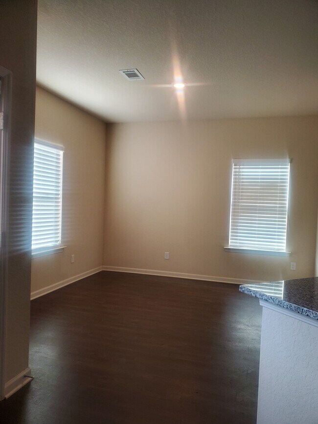 Building Photo - 157 Innis Brk Cir