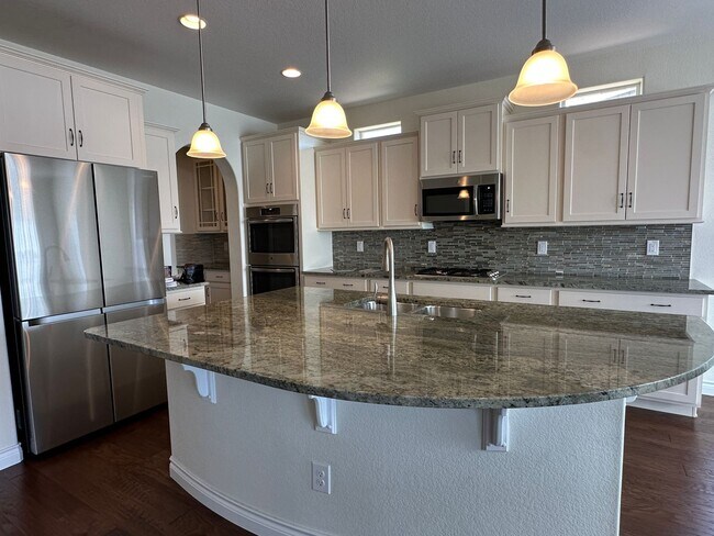 Building Photo - 6045 Griffin Dr