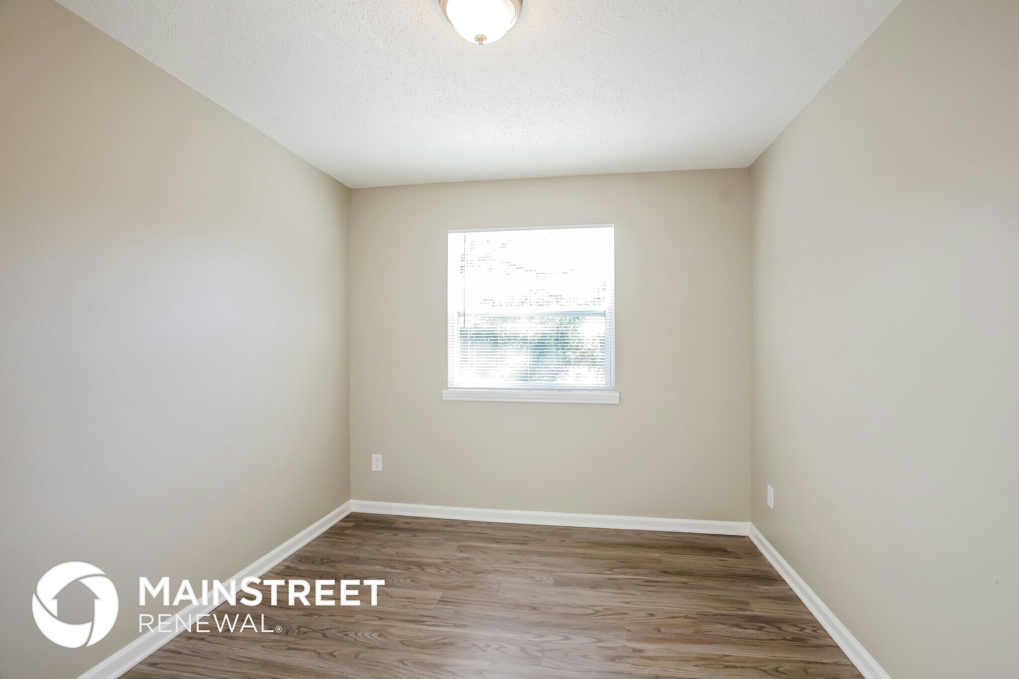 Building Photo - 8109 Beechwood Terrace