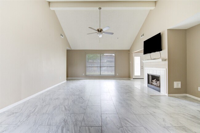 Building Photo - 1411 Township Ct