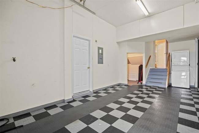 Building Photo - 1593 Pinellas Bayway S