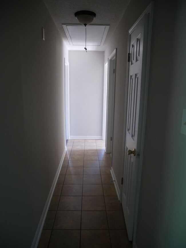 Building Photo - 37 Torbrook Cove