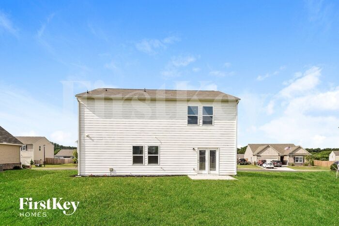 Building Photo - 333 San Vito Wy