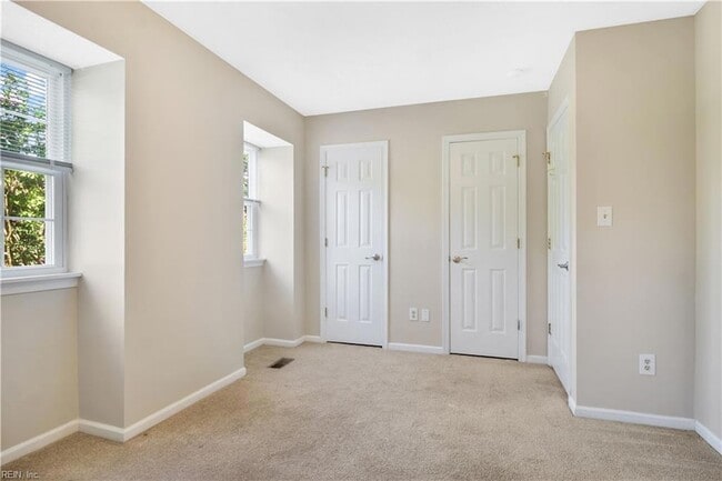 Building Photo - 1628 Angel Ct