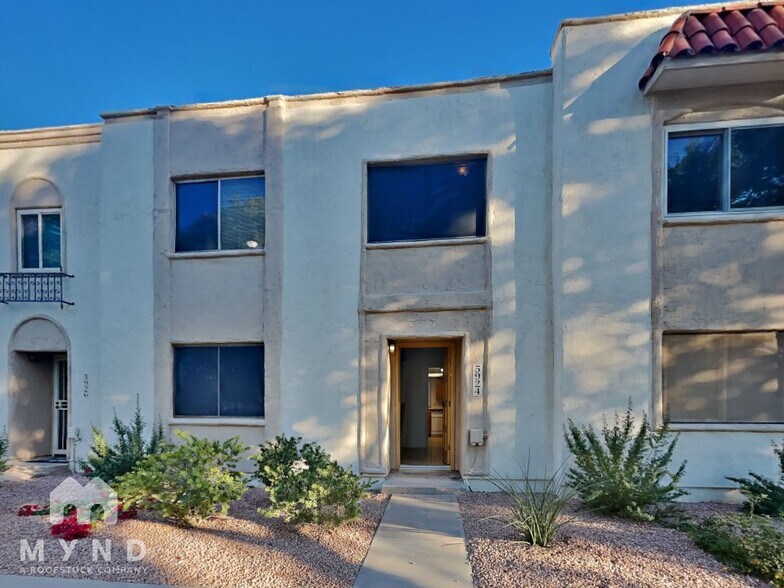 Building Photo - 5924 N 83rd St