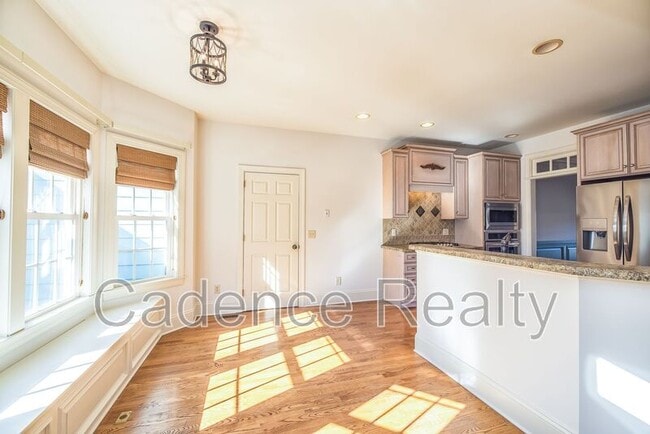 Building Photo - 205 N Sea Lily Ct