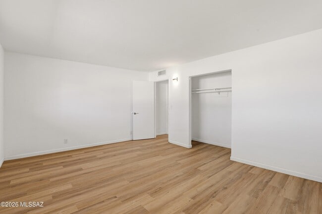 Building Photo - 3402 E 27th St