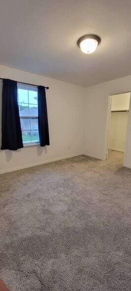 Building Photo - 308 Rangars Ridge Pl