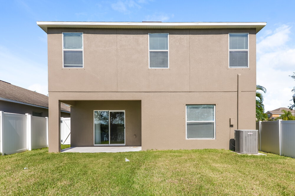 Building Photo - 1004 Seminole Sky Dr