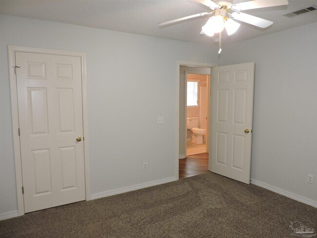 Building Photo - 1449 Greystone Dr