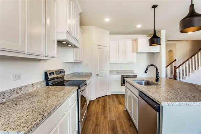Building Photo - 2405 Donella Dr