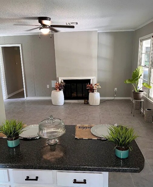 Building Photo - 4751 Queensbury Ct