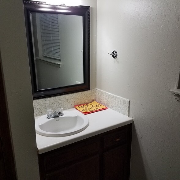 Storage below and linen closet - 1222 Kimberly Dr