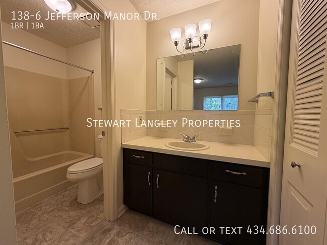 Building Photo - 138-6 Jefferson Manor Dr.-