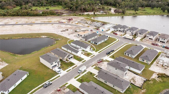 Building Photo - 3718 Mannered Gold Ave