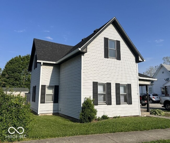 Building Photo - 718 S Lebanon St