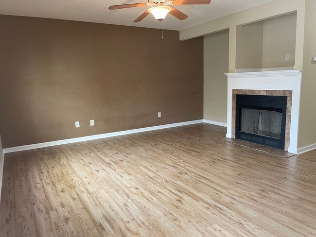 Building Photo - Super Sugarberry