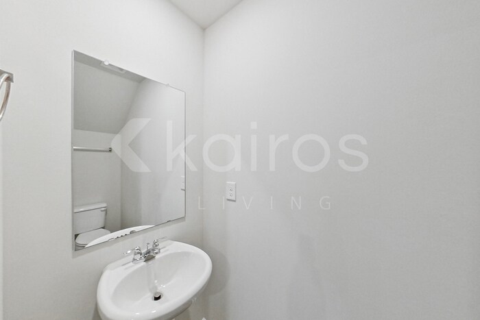 Building Photo - 342 Ironwood Ct