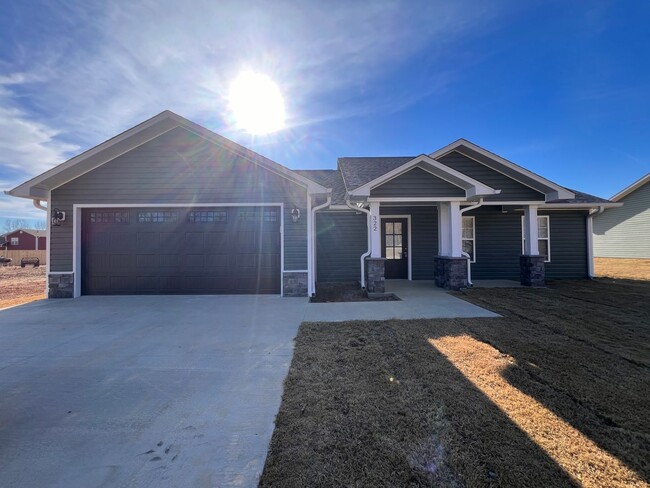 Primary Photo - NEW 3 bedroom, 2 bath home for lease outsi...