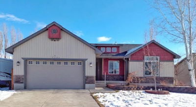 Building Photo - Gorgeous 6 bed 3 bath home in Idaho Falls