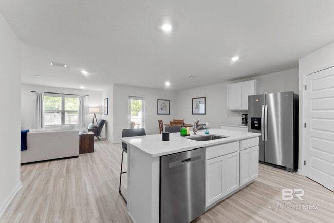 Building Photo - 15807 Laurelbrooke Lp