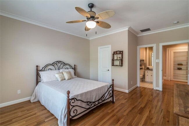 Building Photo - 15306 Coastal Oak Ct