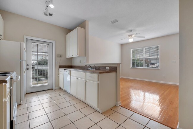 Building Photo - 1461 Nena Hills Ct